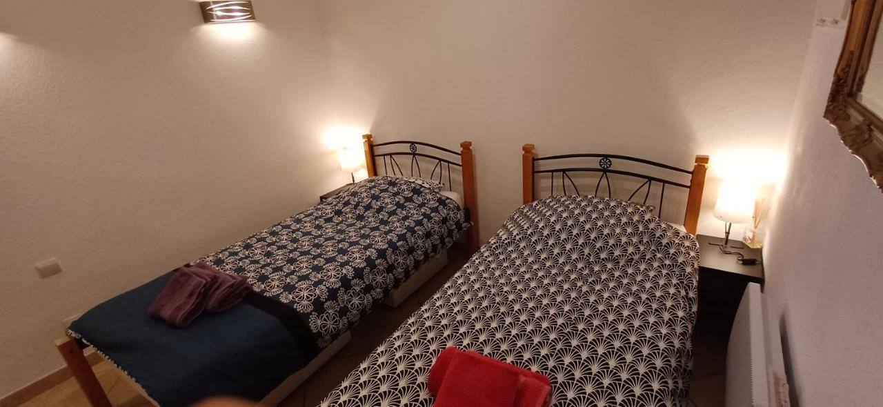 לורג Duplex De Charme Avec Terrasse Au Coeur Du Village מראה חיצוני תמונה