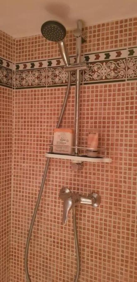 לורג Duplex De Charme Avec Terrasse Au Coeur Du Village מראה חיצוני תמונה